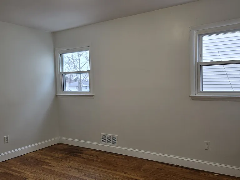 14 Pasadena Ave — Photo 24