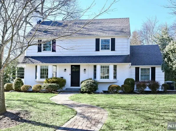 63 Forest Rd, Demarest, NJ 07627