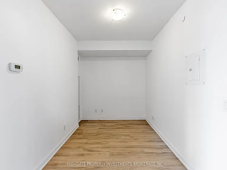 16 McAdam Ave #306 — Photo 6