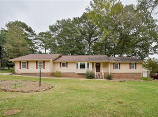 55 Country Roads Cir, Stockbridge, GA 30281