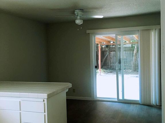 4th image of 7992 Franciscan Way