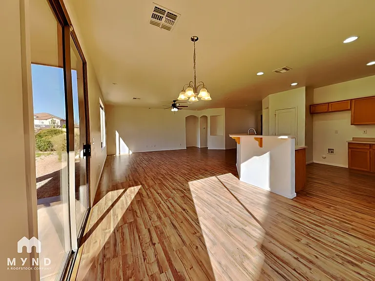 13133 W Citrus Way — Photo 7