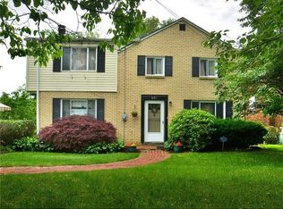 821 Pennwood Dr, Pittsburgh, PA 15235