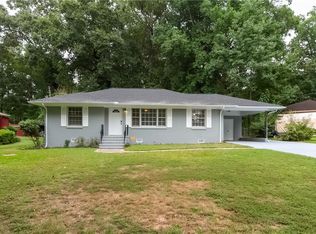 1320 Greenview Dr, Griffin, GA 30224
