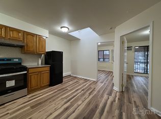 52-16 94th St #3R, Elmhurst, NY 11373