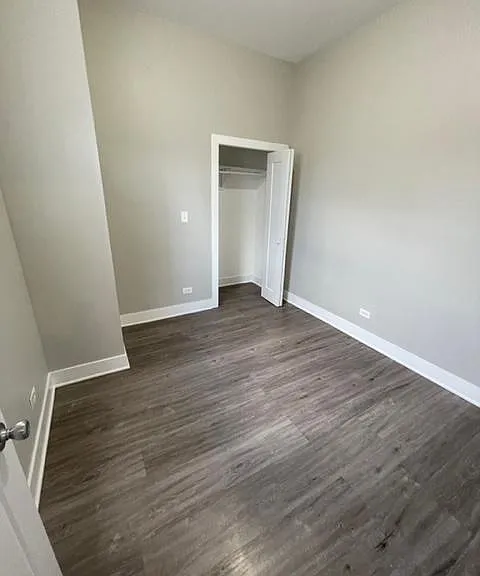 4834 S King Dr #3 — Photo 10
