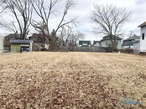 2132 Joffre Ave, Toledo, OH 43607