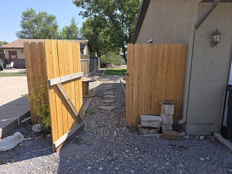 256 S Caddoa Dr — Photo 9