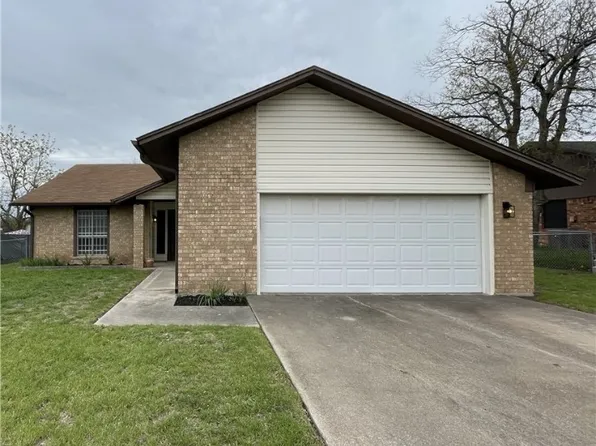 104 Zinnia Dr, Killeen, TX 76542