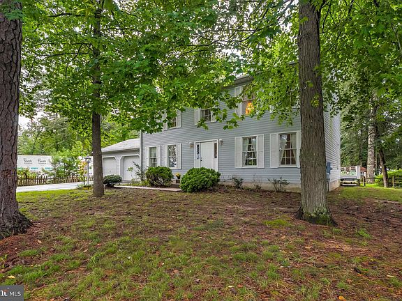 2nd image of 13056 Mills Creek Dr