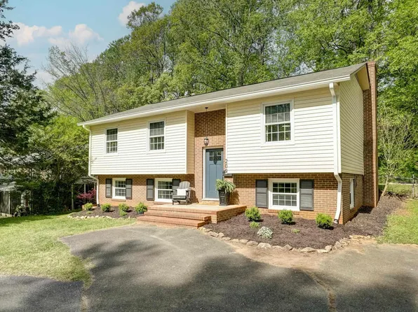 209 Old Lynchburg Rd, Charlottesville, VA 22903