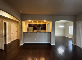 9702 Eagle Creek Cir, Commerce City, CO 80022