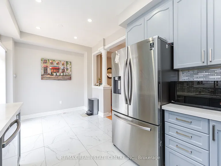 682 Megson Ter — Photo 13