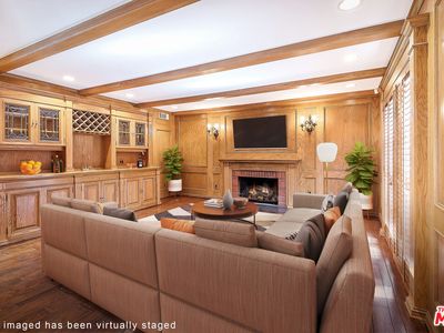 3901 Benedict Canyon Dr, Sherman Oaks, CA, 91423
