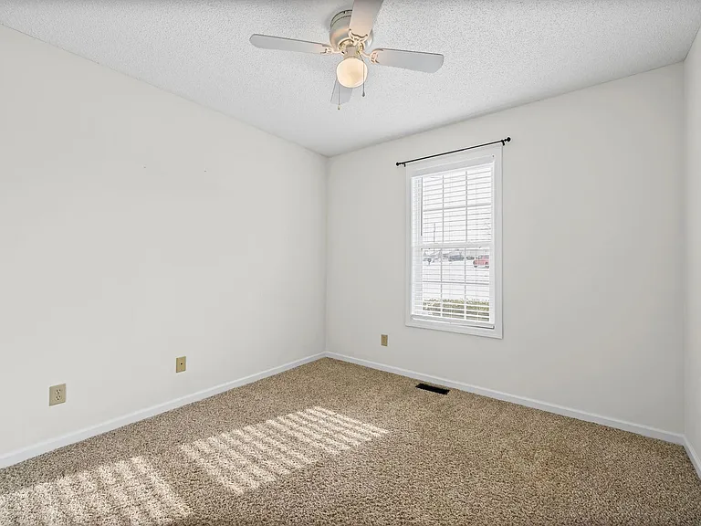 3269 Tabby Dr — Photo 20