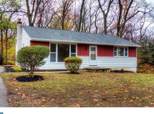 528 Old Eagle School Rd, Wayne, PA 19087