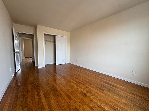 2nd image of 2710 30th Ave APT 5C