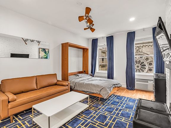 5th image of 407 E 87th St APT 4A