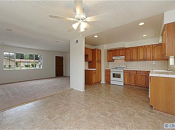 5th image of 16749 Wing Ln