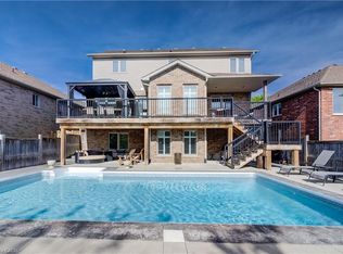 135 Gerber Meadows Dr, Wellesley, ON N0B2T0