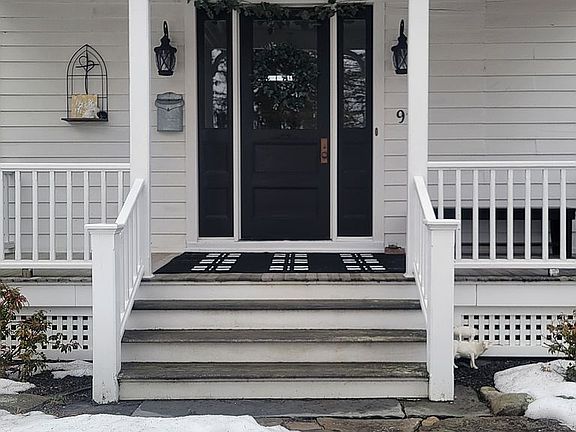 2nd image of 91 Glenmere Rd