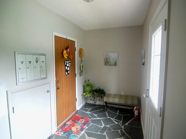 Morganton Arms Apartments — Photo 11