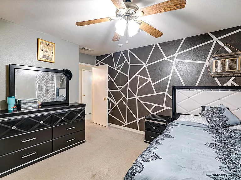 21030 Kenna Cove Ln — Photo 29