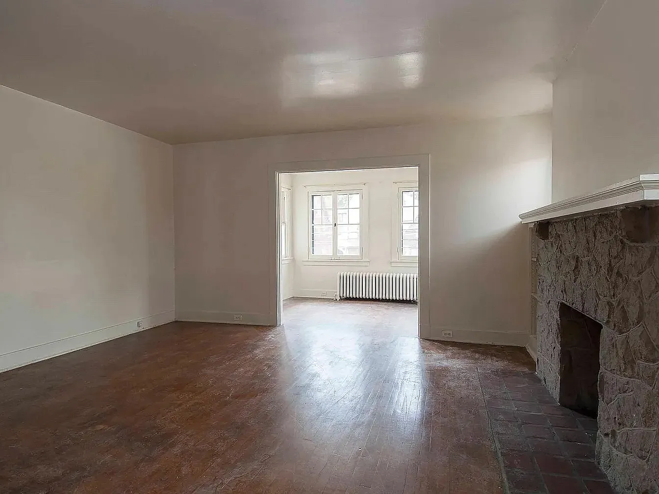 2 bed, 1000 sqft, $1,495 — Photo 2