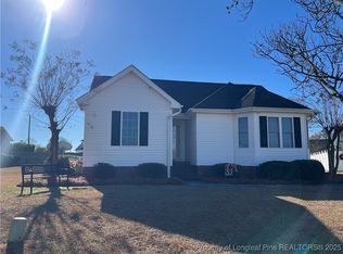 3613 Woodcliff Dr, Lumberton, NC 28358