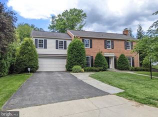 7302 Honeywell Ln, Bethesda, MD 20814