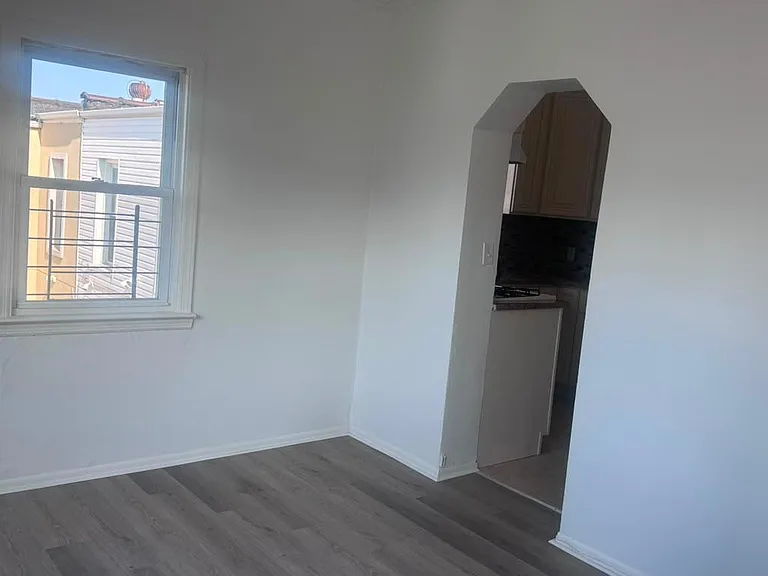 2973 Harding Ave #1 — Photo 26