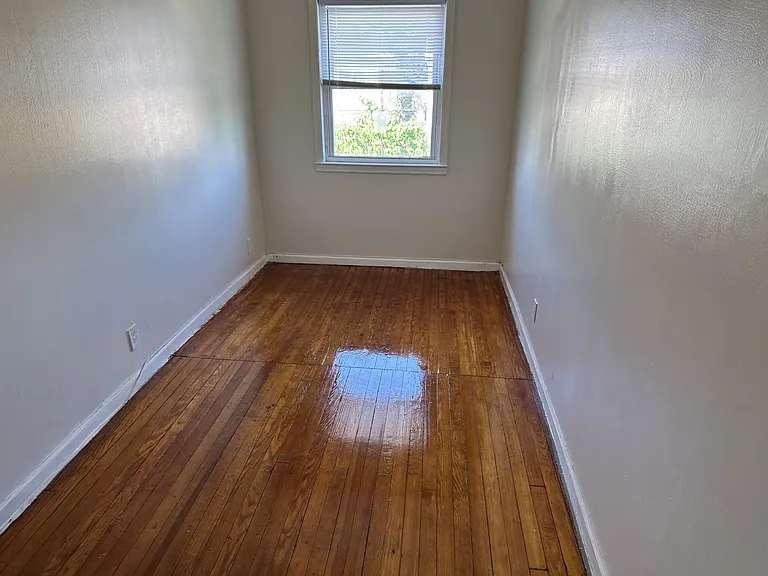 926 E 89th St #2 — Photo 10
