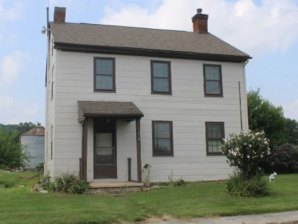 127 Nashville Blvd