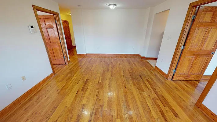 Rented by Metro Garden Realty NYC | media 34