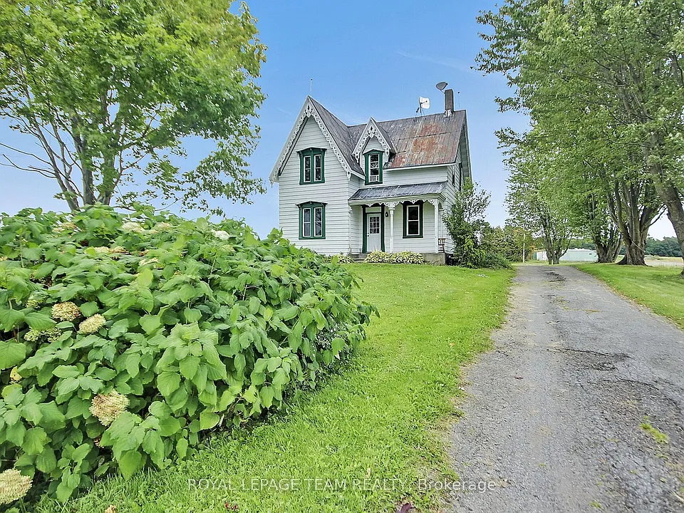 2451 9th Line Rd