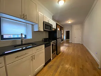 Rented by Best Apartments North Inc