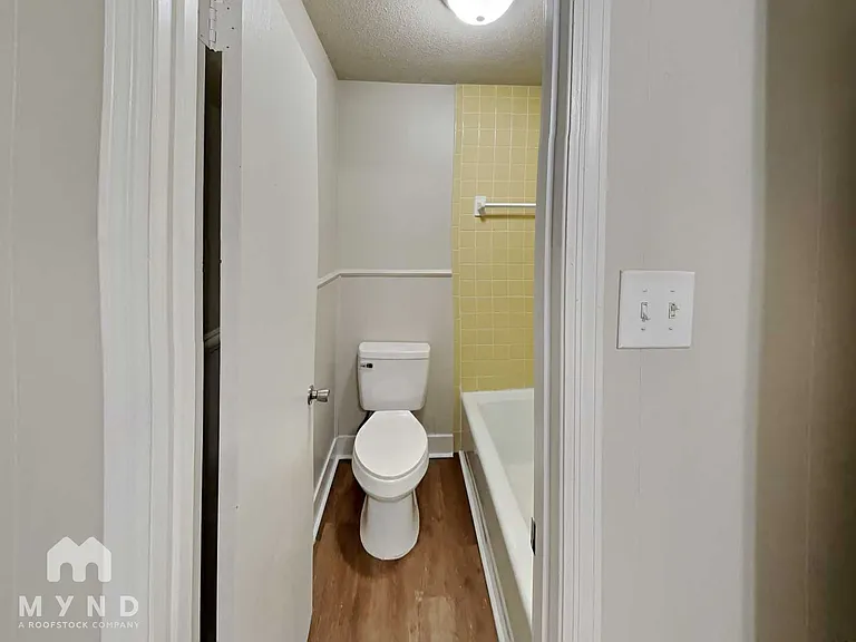 713 Kingman Rd — Photo 13
