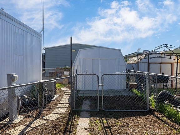 5th image of 65 Round Table Dr #65