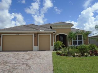11156 SW Vitalia Ct, Port Saint Lucie, FL 34987