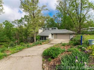 63 Rosewood Ln, Linn Creek, MO 65052