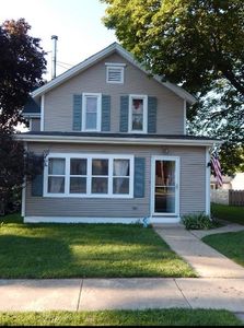 166 Grove St, Hampshire, IL, 60140