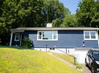 85 Douglas Dr, Meriden, CT 06451