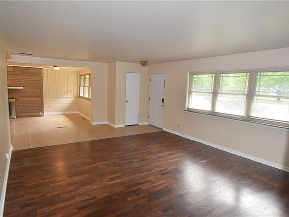 3rd image of 9025 Washington Blvd West Dr