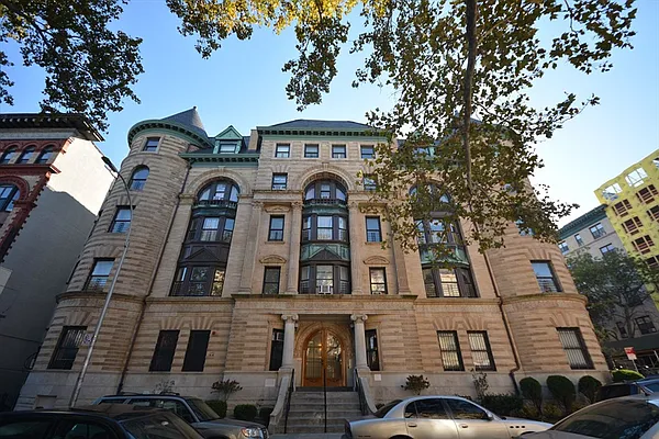 Rented by Citi Habitats | media 10