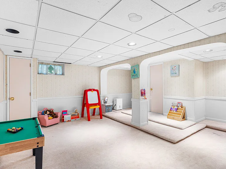 802 Martin Ave — Photo 19