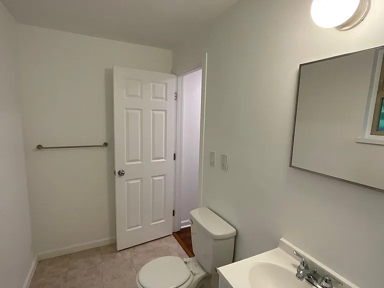701 N 38th St #1 — Photo 8