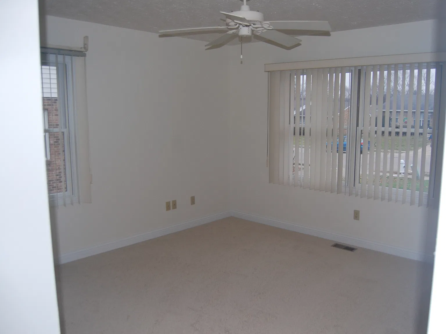 2 bed, 1400 sqft, $1,750 — Photo 1