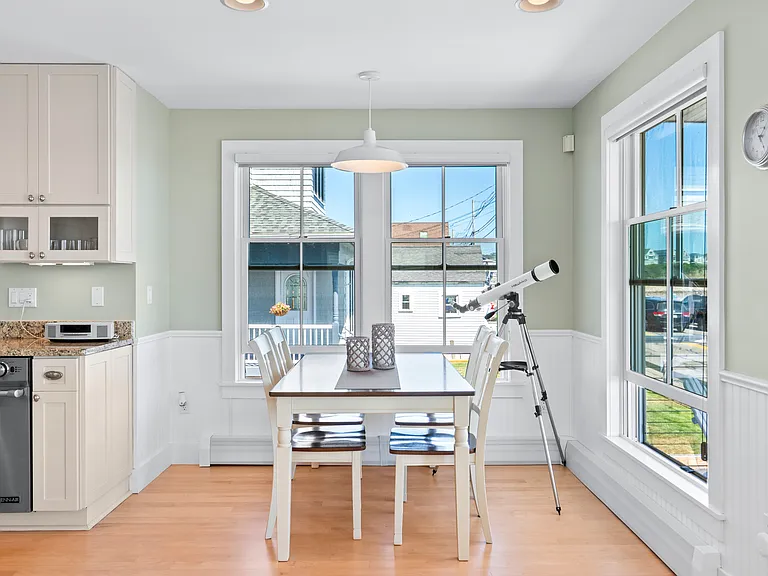 93 Long Beach Ave #1 — Photo 5