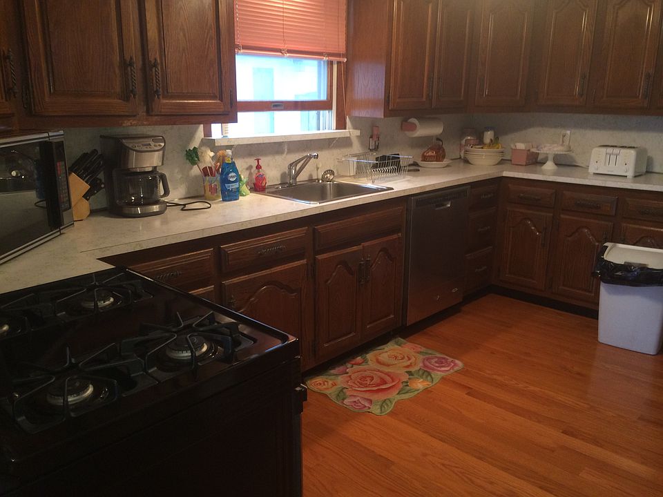 2nd image of 204-42 9th Avenue