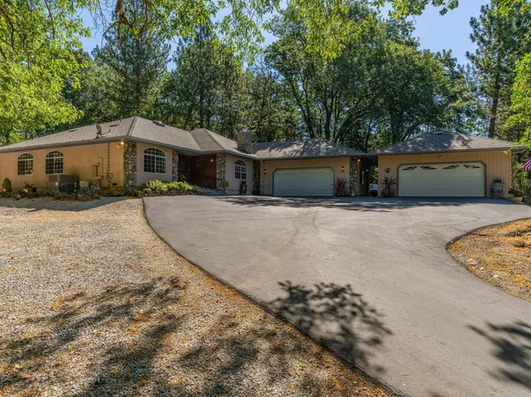 13900 Brook Ct, Pine Grove, CA 95665